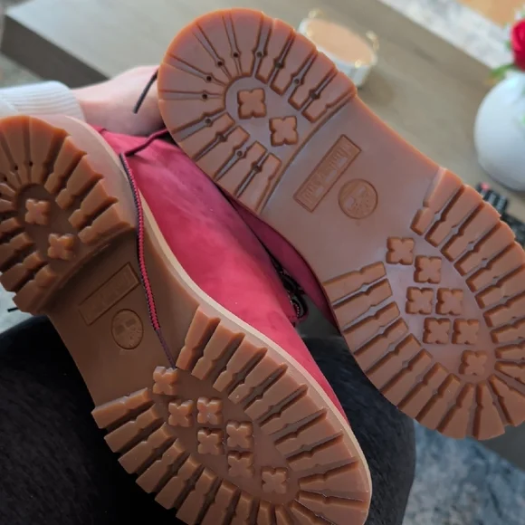 Timberland Kids Burgundy Lace-Up Boots - Picture 3 of 5